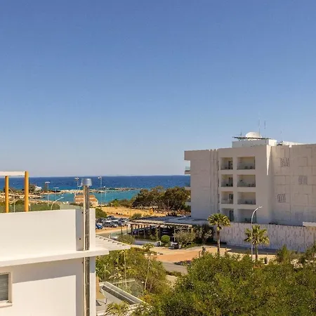 Milos 36 * Protaras
