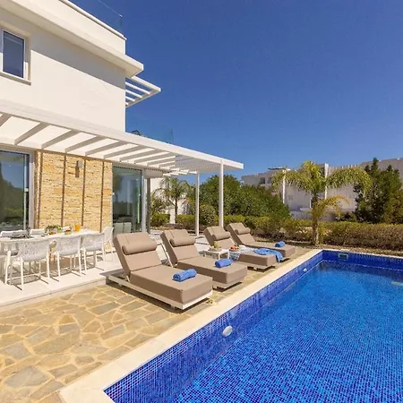 Villa Milos 36