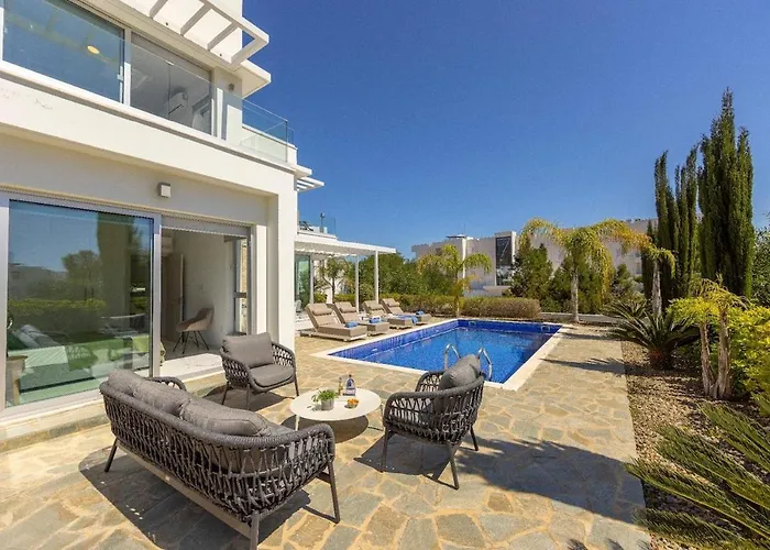 Milos 36 Villa Protaras