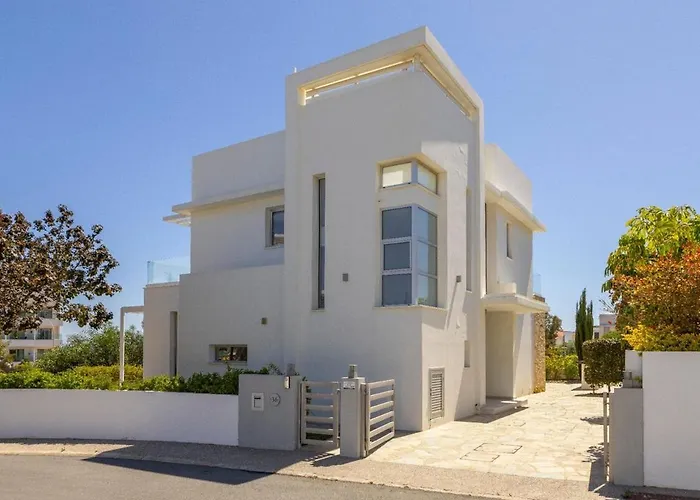 Milos 36 Villa Protaras