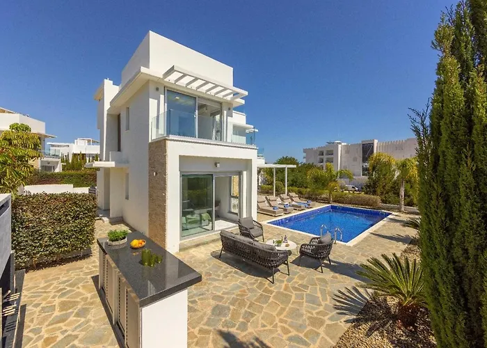 Milos 36 Villa Protaras